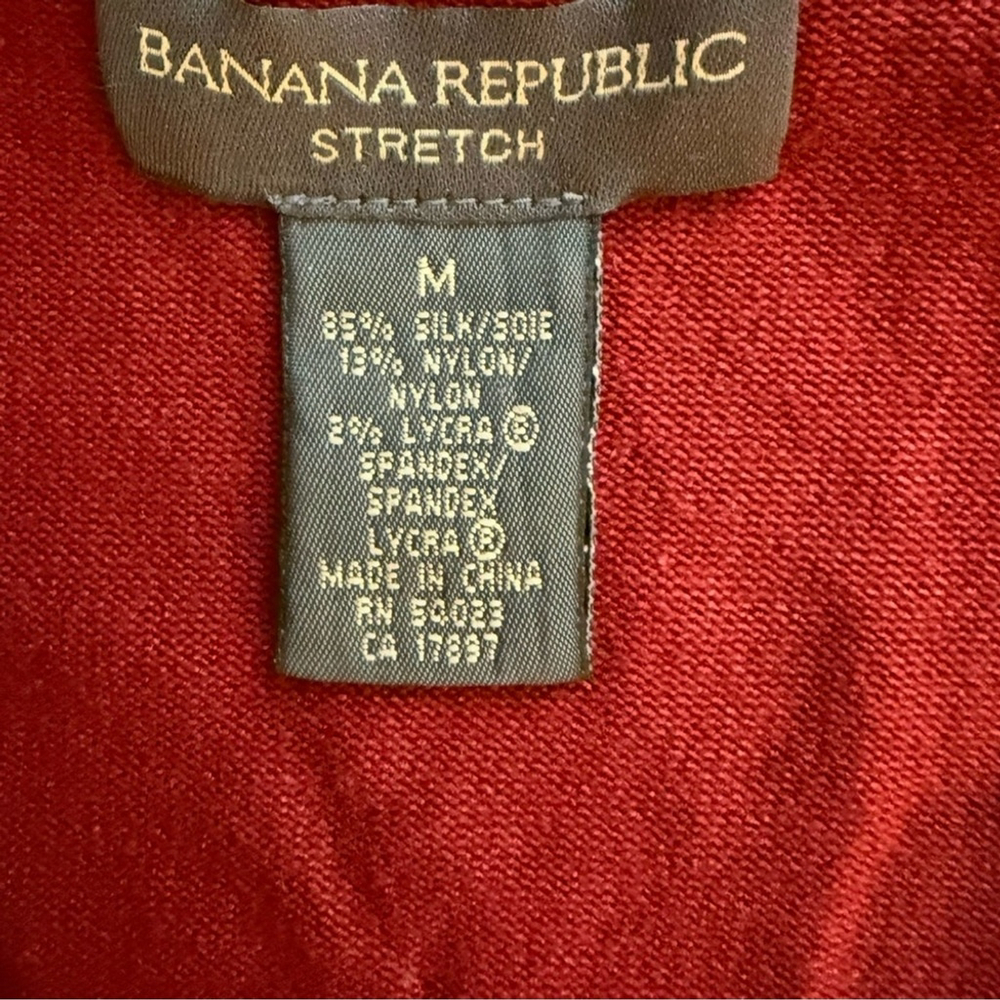 Banana Republic Deep Red Wrap Knit Short Sleeve Blouse Size M Classic Minimalist - Picture 3 of 10